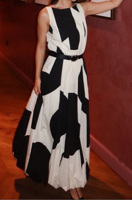 Рокля на големи точки Zara