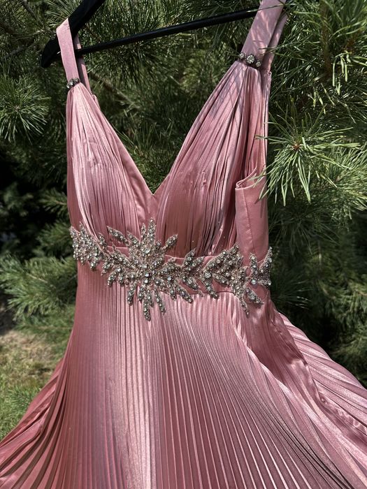 Платье (сказочные платья)