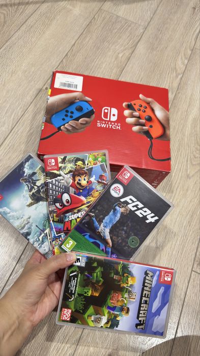 Nintendo Switch почти новый
