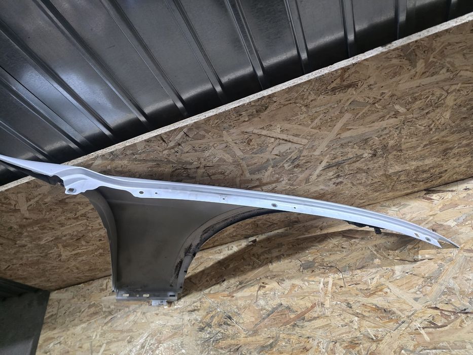 Aripă stânga față BMW F30 F31 A300 Alpine White Originală