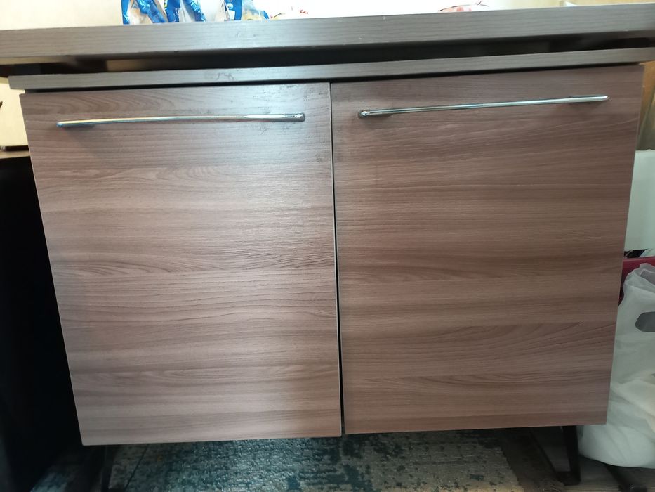 Продаются шкафы. Самовывоз