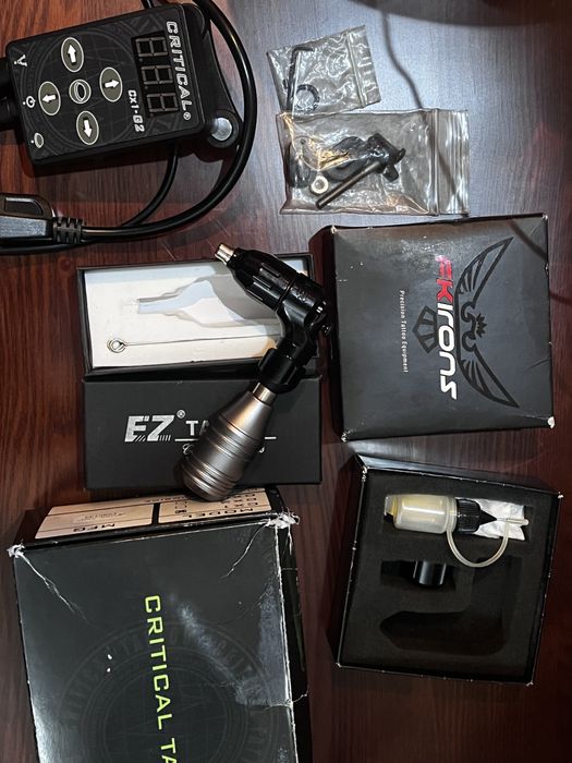 Блок питания: CRITICAL CX-1 G2