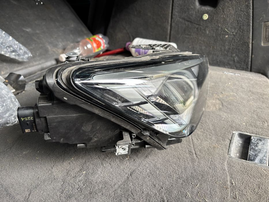 Фар Cupra Formentor