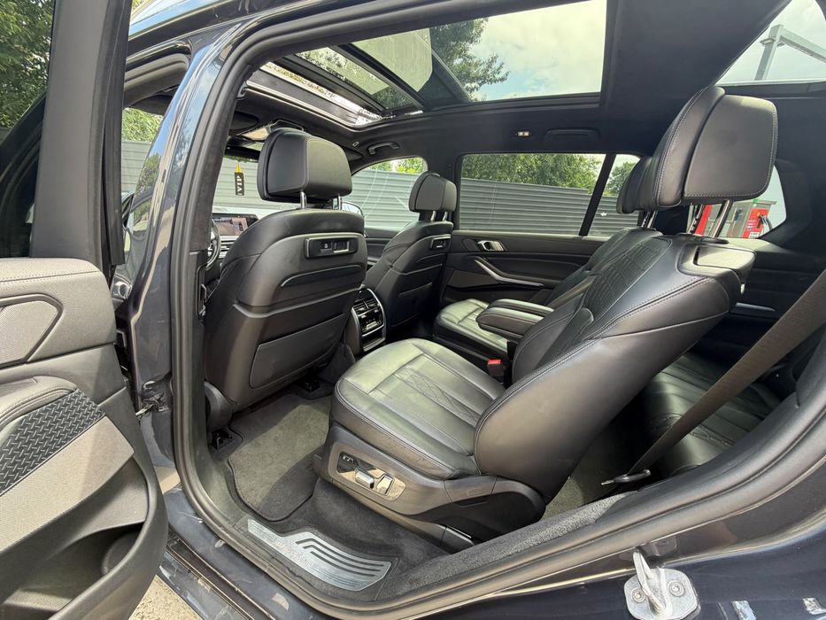 Bmw X7 3.0d-265cp-2020-Model Individual-6Locuri-Full Option-Variante Auto !