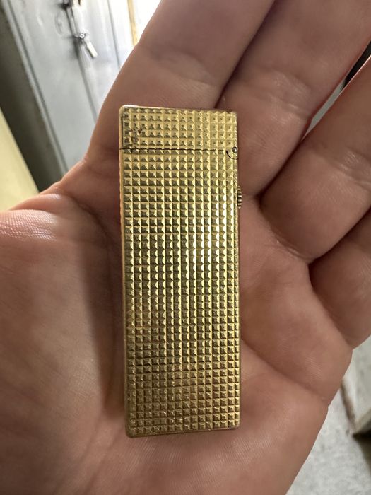 Vand bricheta dunhill