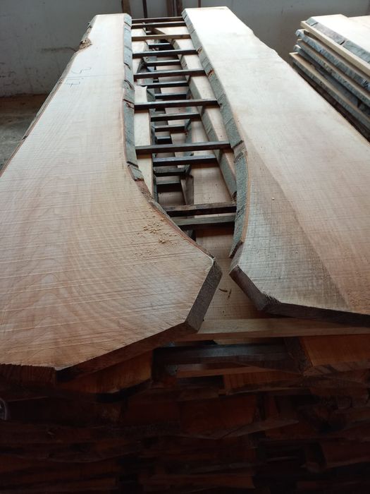 Vindem cherestea uscata de fag, tei, frasin, salcam