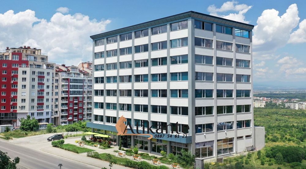 Дава се под наем Офис в София, Младост 4 - 208 кв.м за 1659.54 € - Снимка #9