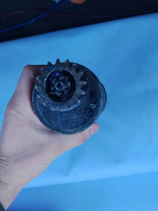 Генератор на мотоцикл Урал 6ти вольтовой