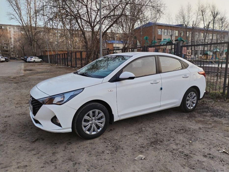 Продам автомобиль экономичный, городской.