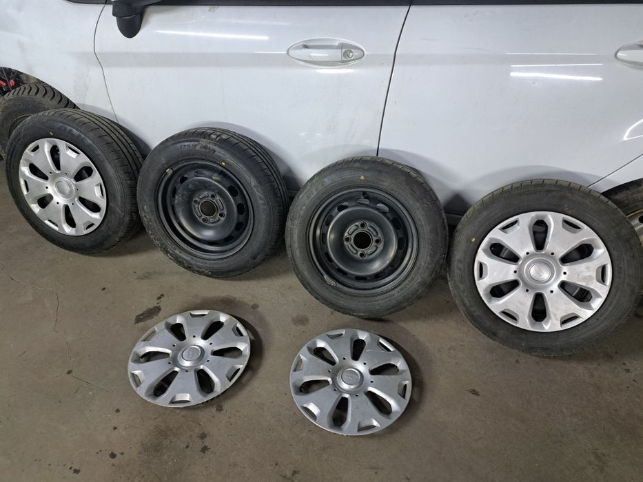 Set jante cu anvelope Falken impecabile 175 65 14 ford fiesta 2015