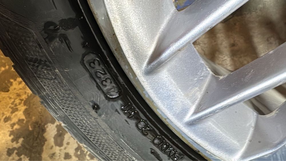 Продам летнее шины