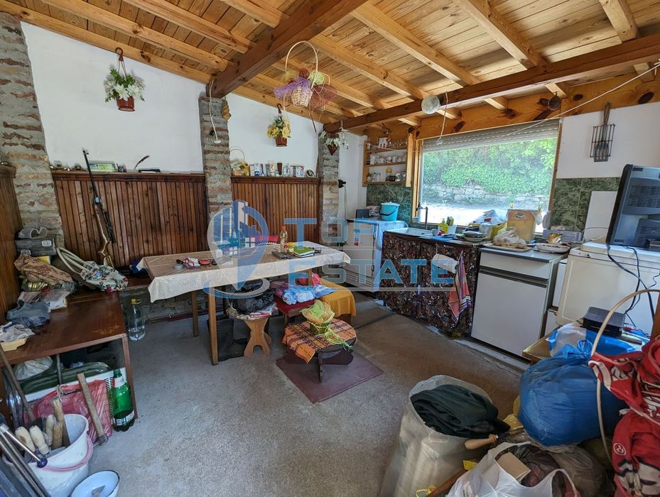 Вила с панорамна гледка в Тревненския балкан