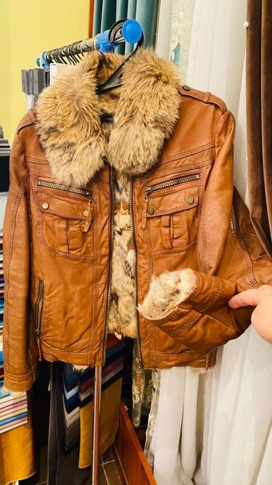 Кожаная куртка с мехом