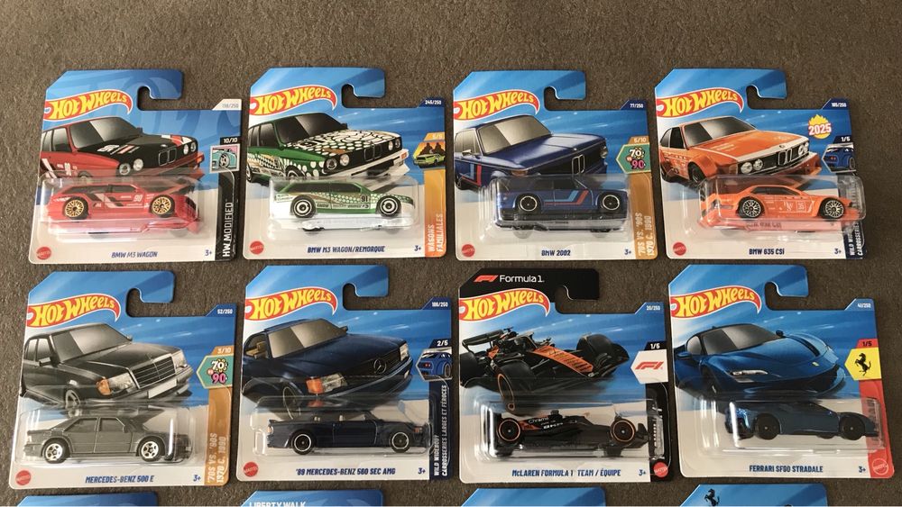 Hot wheels Ferrari Porshe Bmw Audi Mercedes toyota hotwheels колички