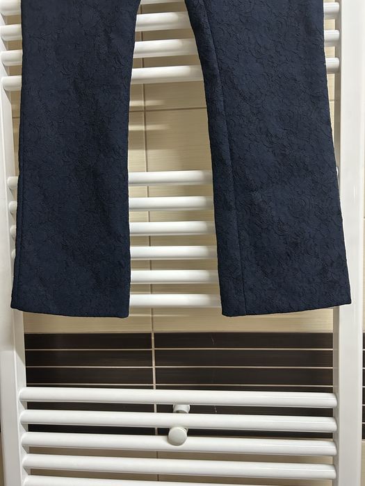 Pantaloni Hugo Boss damă, eleganți