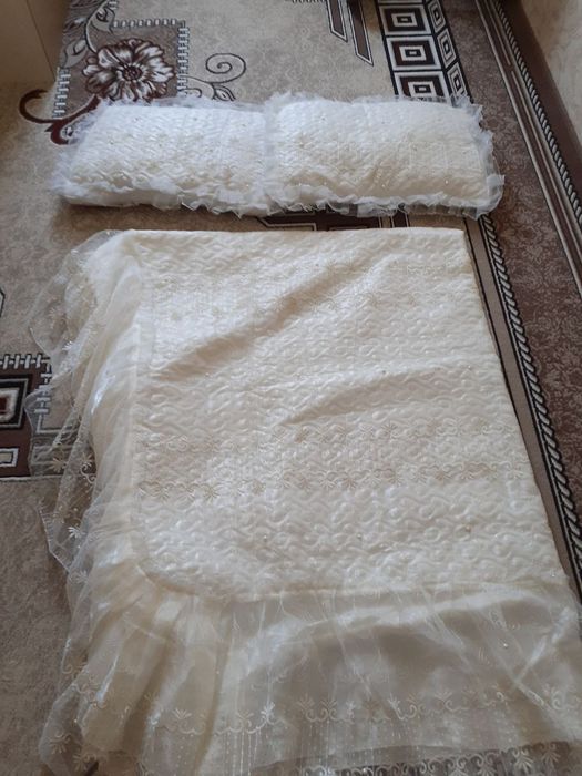 Spalniy ustiga yopadigan