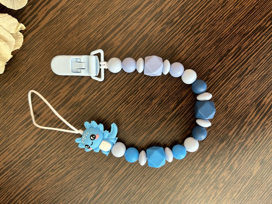 Accesoriu lantisor pentru suzete bebelusi