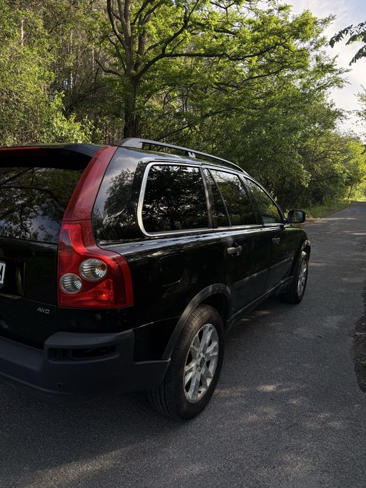 Volvo XC90 2.4 в движение