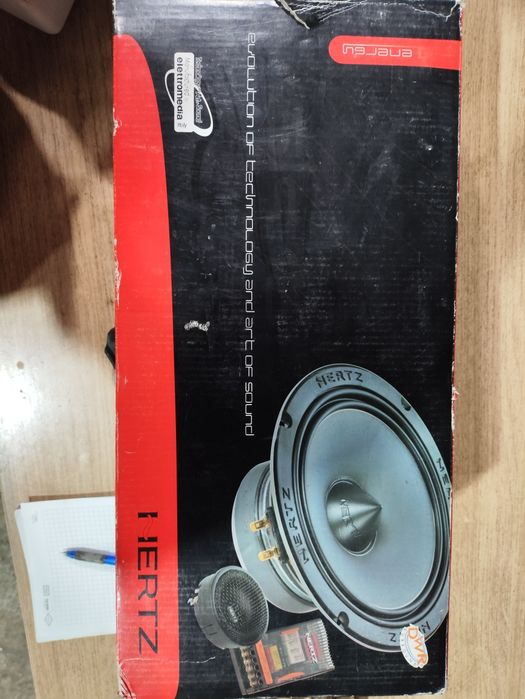 Динамики автомобильные Hertz