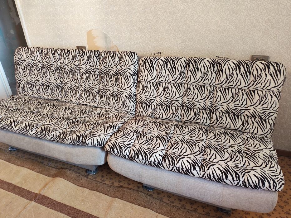 Продам диваны б/у.