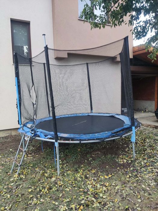 Продавам детски Батут