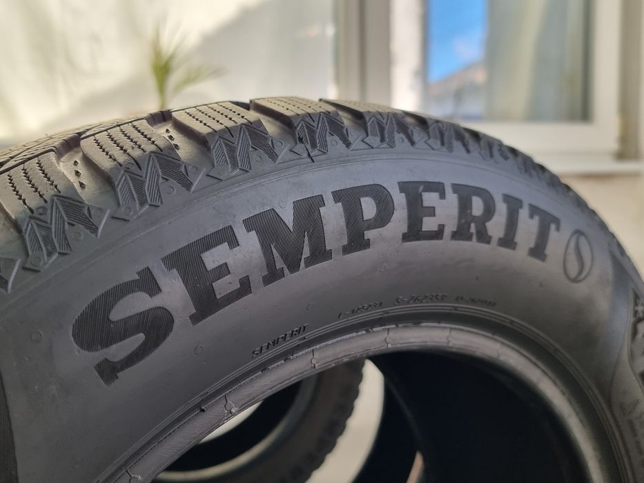 "Dot 22-23" 205/55/16 Semperit 4Броя: 300лв 6.5мм