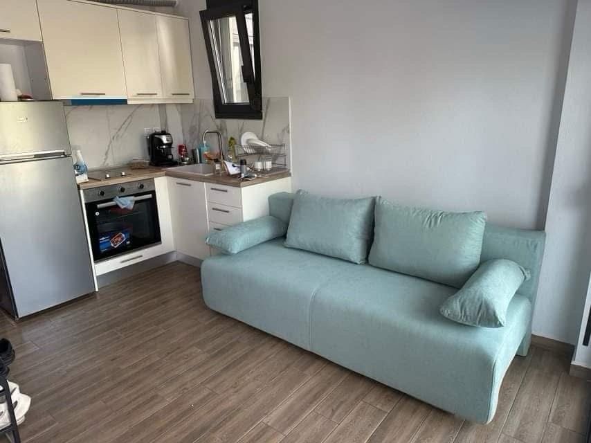 Апартамент под наем за почивка и дългосрочен наем в Паралия Офринио