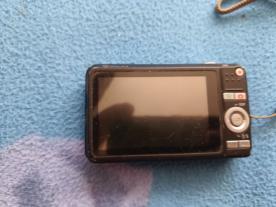 De vânzare aparat foto