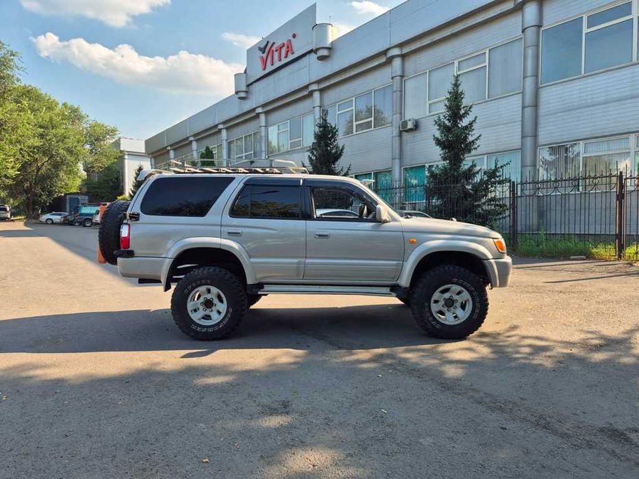 Toyota Hilux Surf 1996 г.