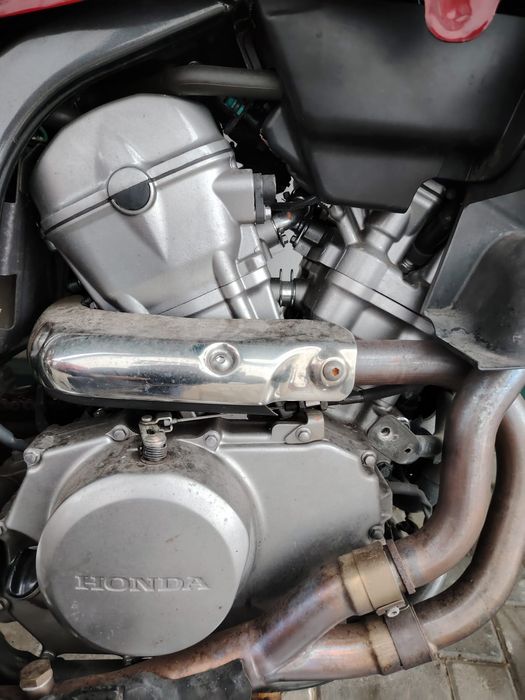 Honda Transalp 700