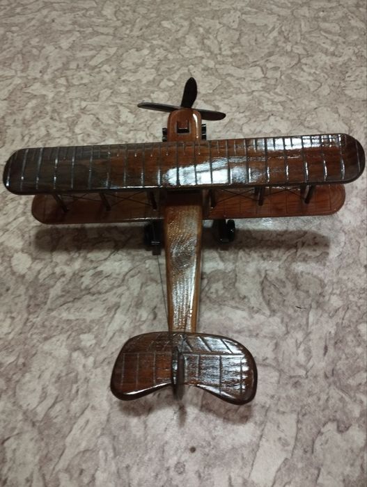 Деревянная модель самолета (Биплан)
