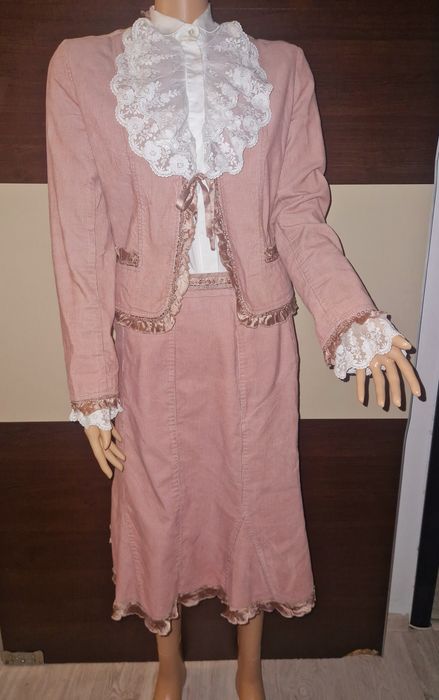 costum vintage sacou si fusta din reiat, roz pudră,  marime L