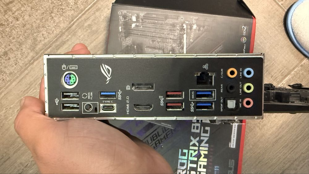 Placă de bază ASUS ROG STRIX B450-F GAMING II AM4