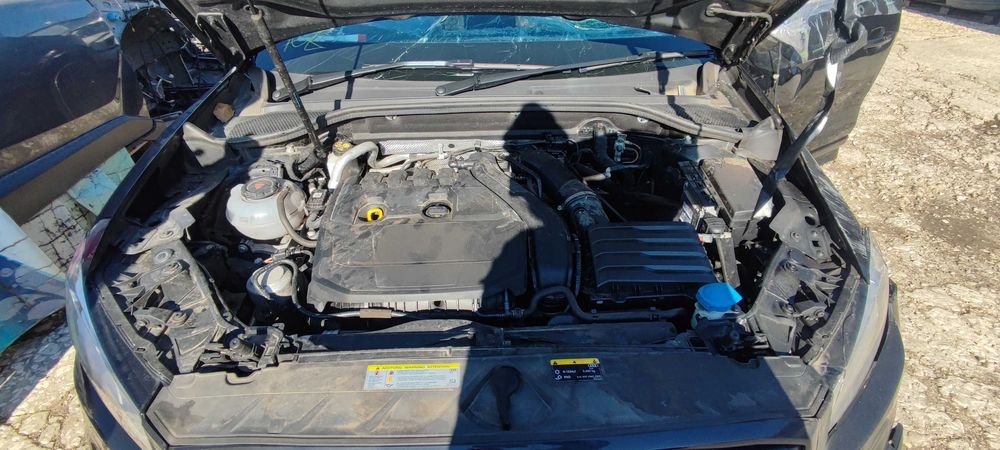 На части Audi Q2 2021 1,5TFSI DPC Ауди 8 Автомат S-line