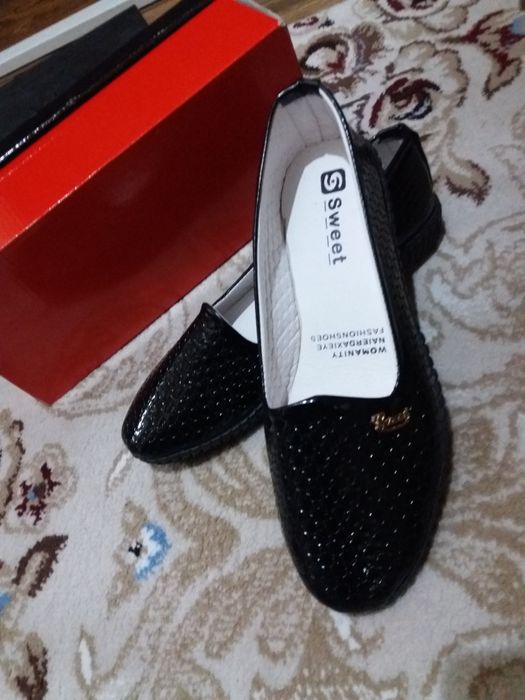 Балетки 37/38разм, туфли кожаные 37/38разм. Новые!