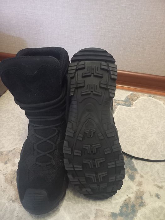 Продам чёрные берцы