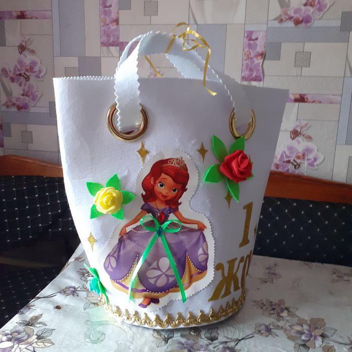 Қолдан жасалған карзина қалталар