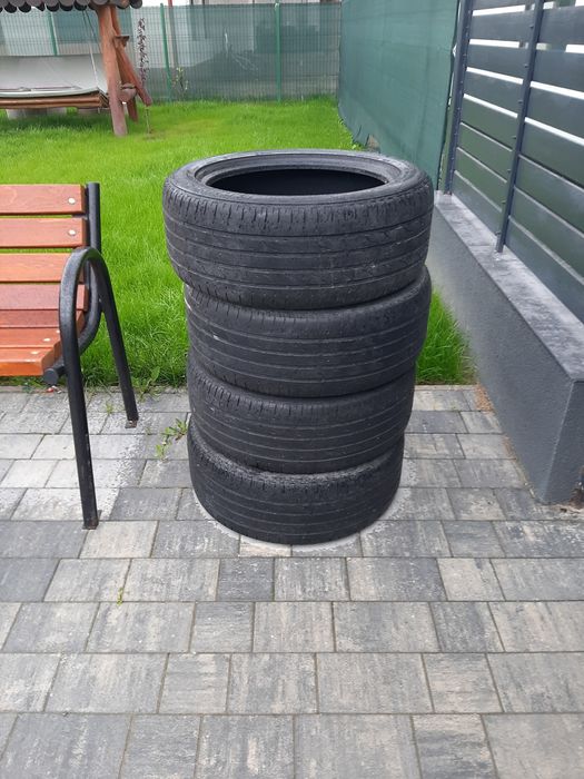 Vind 4 genti echipate cu caugiuguri michelin 215/65r16