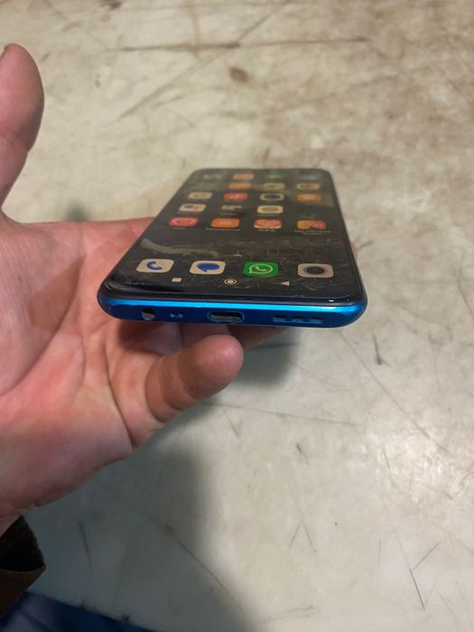 Редми 9 4/64 отличном состоянии