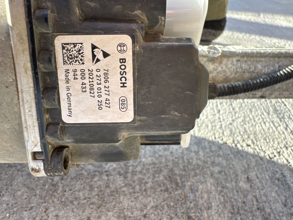 PORSCHE TAYCAN Кормилна Рейка Електрическа