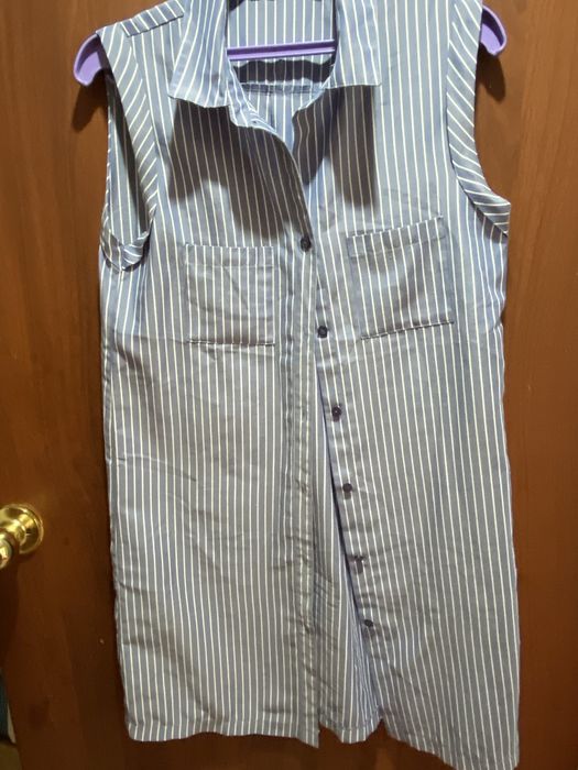 Женские. платья  продам  недорого .
