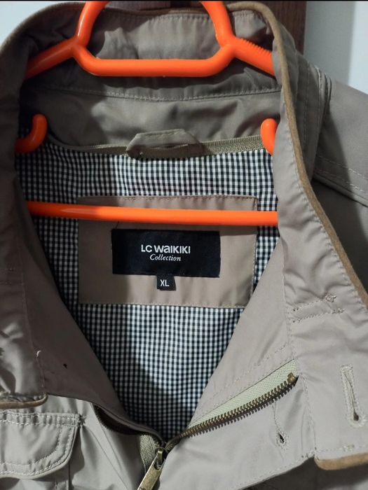 Jacheta barbati primavara material jeans marimea 48-50 sau XL perfect