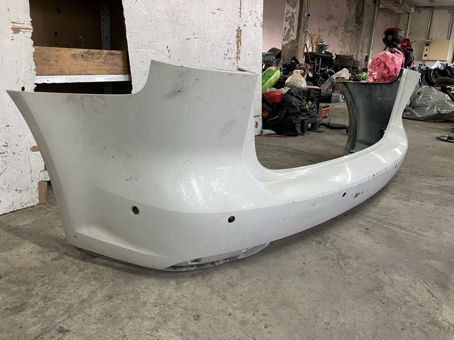 Задна броня за VW Touran Фолксваген Тауран 2010-2015г