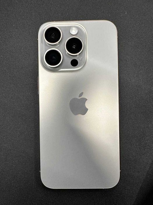 Iphone 15 pro емкость 100%