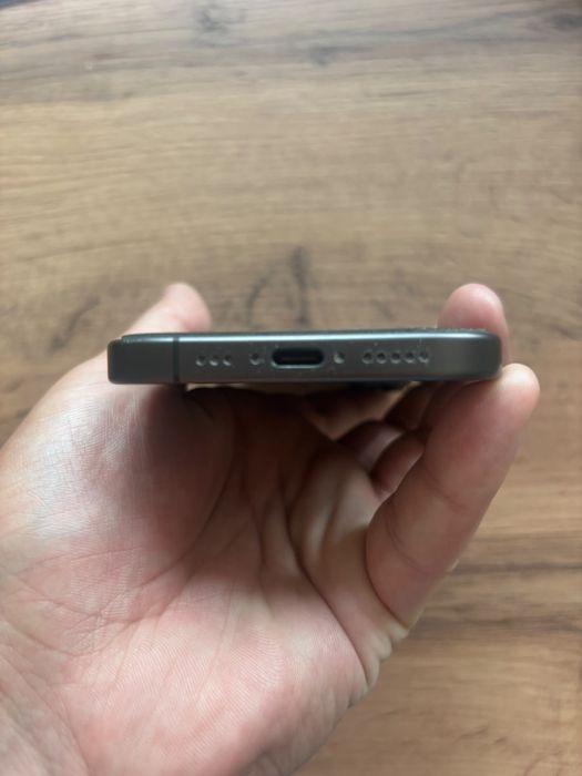 Продам iphone 17
