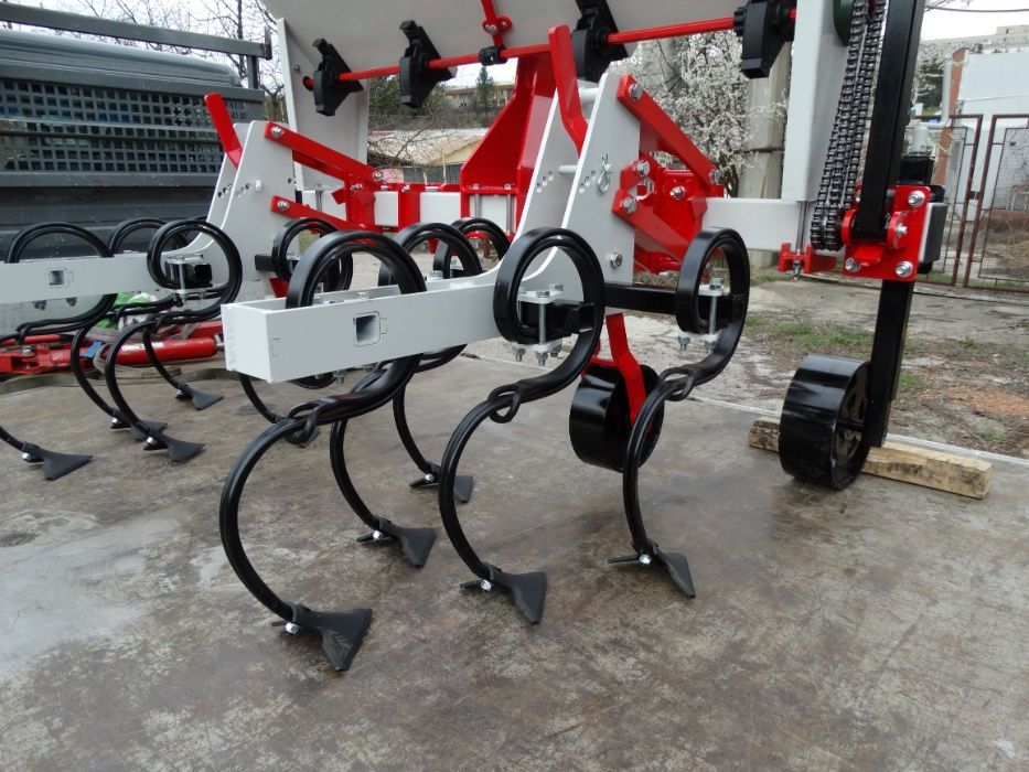 Усилен редови култиватор | Mega Metal 100