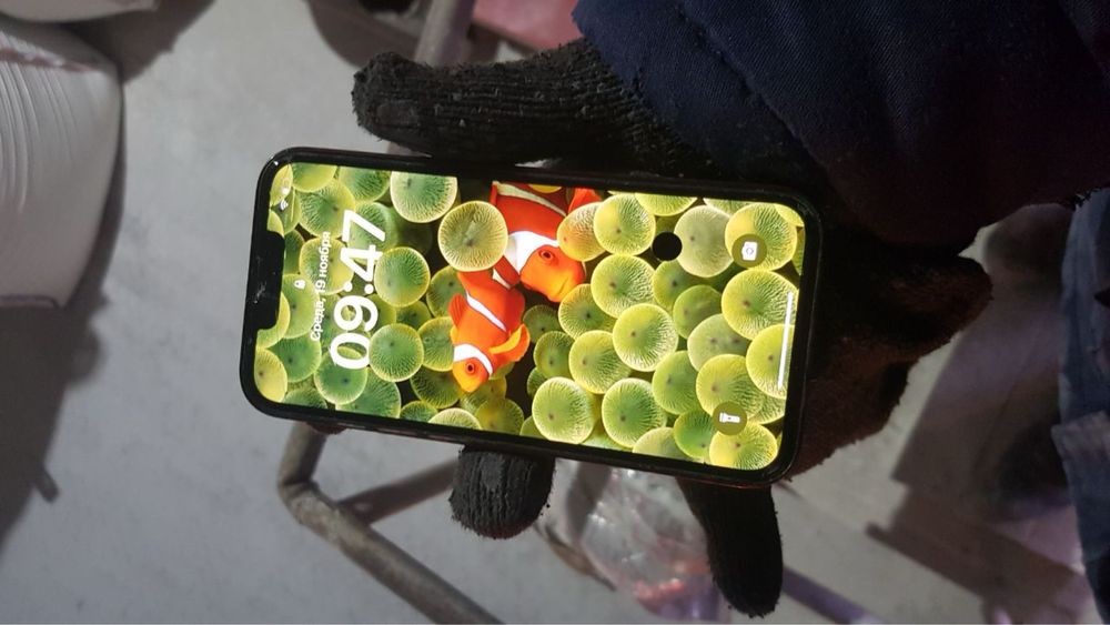 Продам айфон 13…