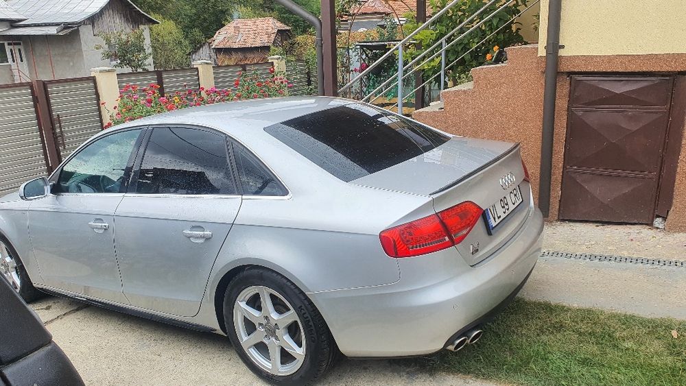 Audi A4 B8 an 2011 175mii km