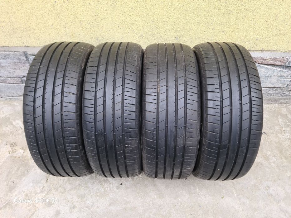 225 45 19 Bridgestone