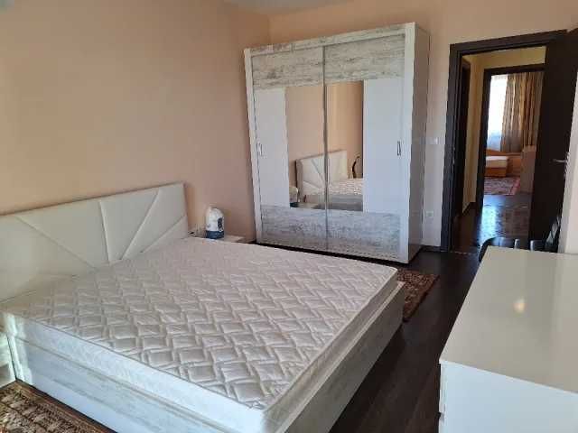 Дава се под наем Тристаен апартамент в София, Красно село - 98 кв.м за 714 € - Снимка #1